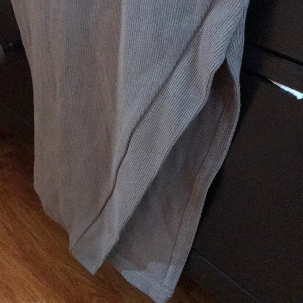 TEA YOU DRESS - Picture 3 of 5